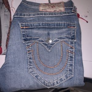 Tru jeans, slim fit.